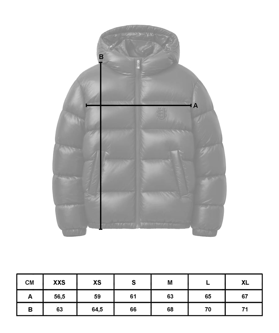 Guide des tailles de la doudoune : A largeur poitrine 56,5 à 67 cm, B longueur 63 à 71 cm, du XXS au XL
