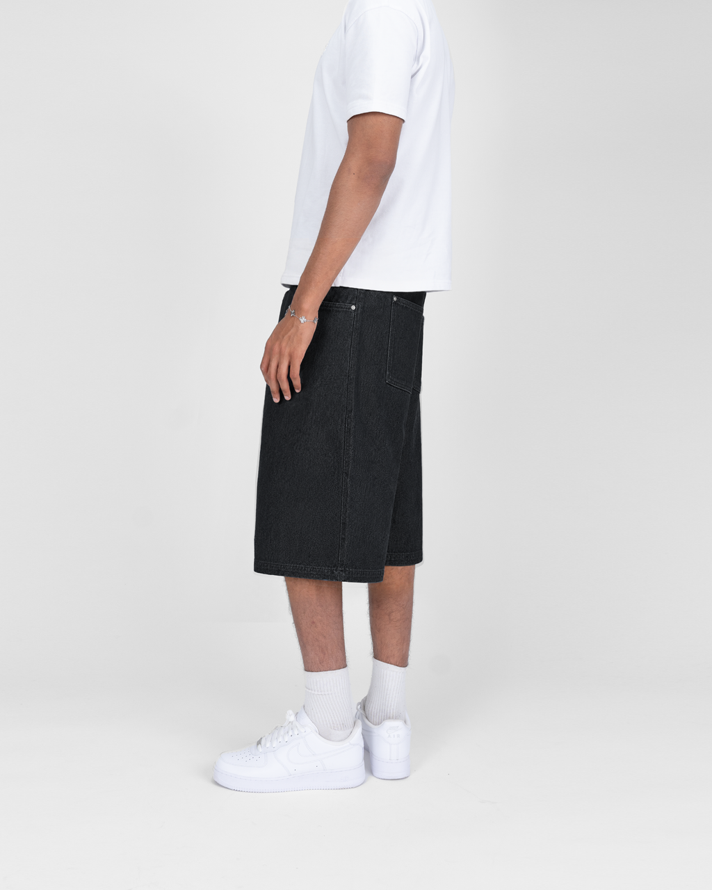 Short en jean SU26 – Noir